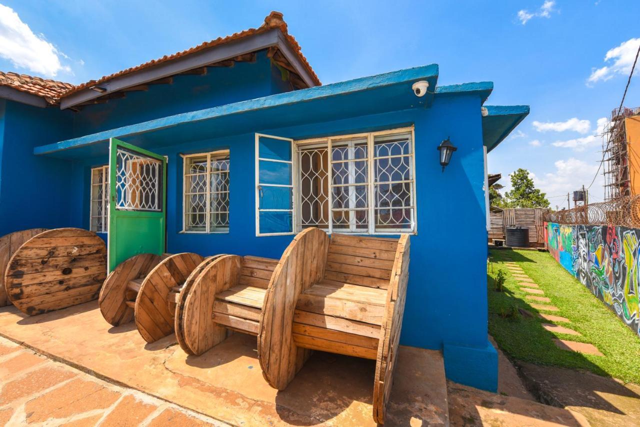 Nyumba 591 Hotel Kampala Buitenkant foto